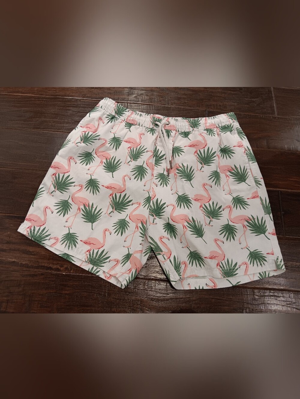​Isle Bay Linens Men's XL Swim Trunks Pink Flamingo Tropical Print Shorts